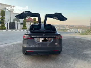  7 Tesla model x