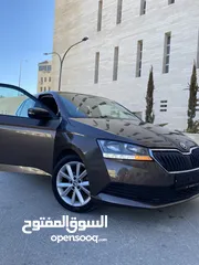  9 سكودا فابيا اوتوماتيك ترخيص 2019 باللون البني المميز للبيع