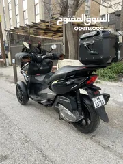  3 سكوتر كوادرو فل كامل 3 عجال 350cc للبدل ع سيارة او للبيع مع دفع الفرق الافخم بالاردن