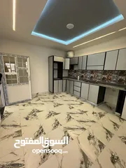  3 فيلا تشطيب vip