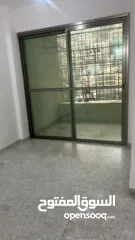  3 بيت للايجار في شارع الجامعه