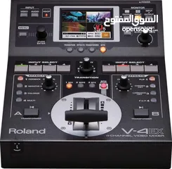  5 ROLAND V-4EX - FOUR CHANNEL DIGITAL HDMI/SD VIDEO MIXER WITH EFFECTS