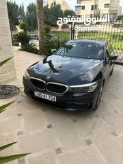  1 سيارة BMW 2018 بحالة الوكالة