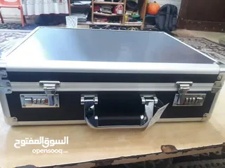  7 حقيبة دبلوماسية برقم سري وارد اوروبا وكاله
