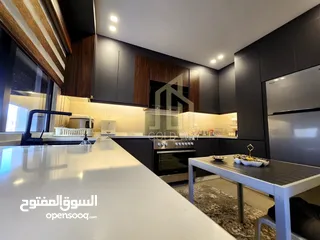  14 شقه للبيع  ام السماق ارضيه شارع عبدالله غوشه .. مساحه إجمالي  191   داخلي 161  ترس 30