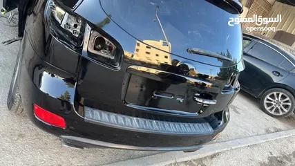  4 جيب هونداي سنتافيه موديل 2007 للبيع لسبب مادي