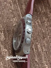  15 تشكيلة الساعات الفاخرة – أناقة الوقت بين يديك