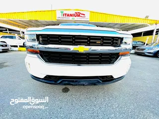  2 Chevrolet Silverado LT 2019 V8 4/4