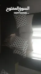  1 طقم كنب اسود مرتب شبه جديد للبيع