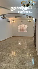  18 فيلا للايجار في العذيبة - Villa For Rent in Al Azaiba