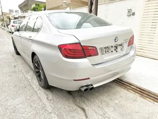  3 BMW 520i 2013