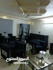  7 شقة  ارضيه للبيع