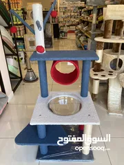  4 This awesome cat tresss with scratchers  And in prices we will make discount and free home delivery