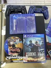  7 Playstation 4 perfect condition 512 gb 2 pc