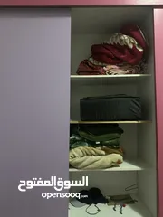  3 غرفة نوم اطفال  تخت 190 سم * 170 سم خزانة كبيرة 240 سم + تسريحة + كومود