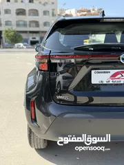  17 تويوتا ياريس كروس ترخيص 2022  محرك 1500 هايبرد  جير أوتوماتيك  172 حصان هاندبريك كهربائي عداد 61000
