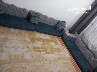  1 فرشات عربيه مستعمل اسبوعين فقط  وصوبه كهربا