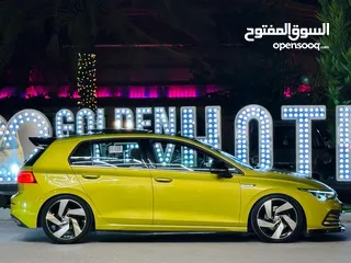  5 Golf MK 8 بالسعرر المميز واللون المميز