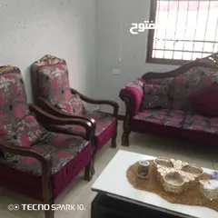  2 كنب وسجاده للبيع