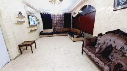  4 عماره ثلاث طوابق للبيع بسعر مغري بسم الله ما شاء الله اقرأ الوصف مهم جدا جدا