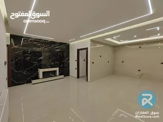  1 شقة فاخره طابق اول للبيع بأجمل مناطق حي المنصور- الجبيهة بمساحة 170م بسعر مميز