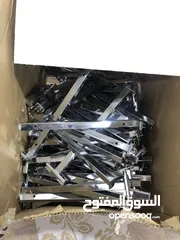  2 حمالات رفرف نضيفات جدد