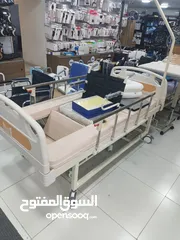  1 . تأجير سرير تخت طبي كهربائي
