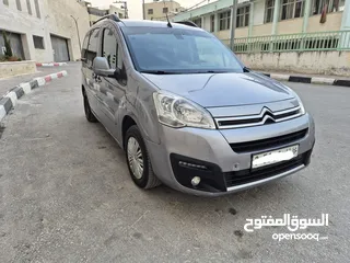  1 سيتروين بيرلنجو اوتوماتيك بحالة ممتازة