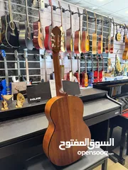  2 جيتار Cort جديد كلاسيك بروفشنال جديد بالكرتونه