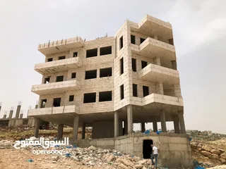  1 عقار للبيع