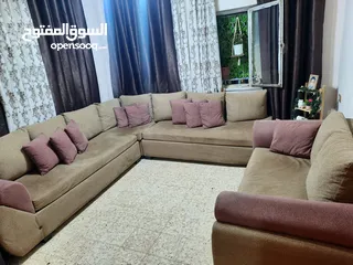  1 طقم كورنر للبيع بحالة ممتازة