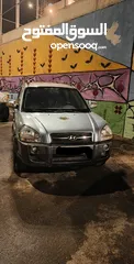  1 توسان 2005 عليه ترخيص من شهر 3/2025 الجيب بده ماتور 16صباب عمل صيانة طفيفه في الجناح الخلفي الايسر