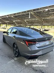  4 هنداي إلنترا هايبرد 2022 ليميتد أعلى صنف  بحال الوكالة جمرك من يوم