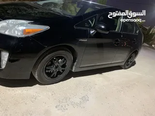  3 تويوتا بريوس 2013 فحص كامل + فحص كهرباء ممتاز.