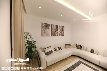  12 شقة سكنية جديدة مؤثثة بالكامل للبيع.