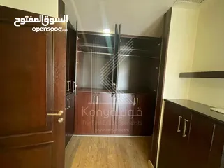  12 شقة ممبزة للايجار في دير غبار