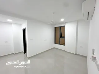  7 شقة للبيع / (نموذج الغرفة و صالة ) بوشر منطقة جامع محمد الامين / شارع المها