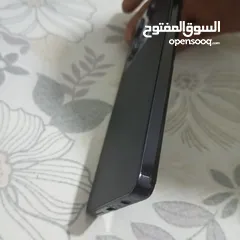  2 تلفون بحالة جديد استعمال خفيف