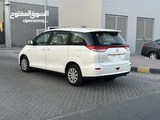  18 Toyota Previa Mid Option 2019 - 8 seater Original Paint