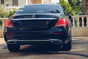  4 مرسيدس e220 2018 فل فل مواصفات للبيع