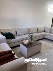  1 طقم كنب شبه جديد للبيع