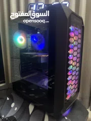  1 كمبيوتر كامل للبيع مع رامات 32GB