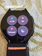  8 ساعة ذكيه من نوع سامسونج جالكسي ووتش 5  بحاله ممتازه مع الشاحنgalaxy watch 5