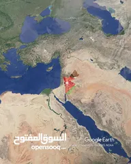  22 بيت للبيع يحوي على شقتين كل شقه لها سطحها الخاص بقوشان منفصل