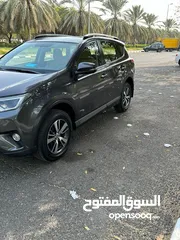  4 Toyota RAV4 2018 Excellent condition