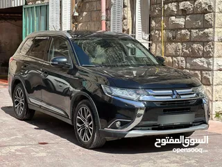  1 متسوبيشي اوتلاندر 2017    اصل برايفت    يداولى.    4x2  بنزين ماطور 2000.       7ركا