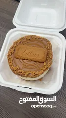  8 (رشة سكر)بتوفر توزيعات حلو للمناسبات دونات بأفخم الزينه  تشيز كيك لوتوس كريب