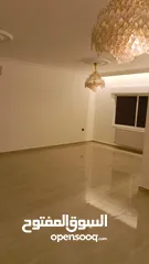  3 عرض حصرررري ـ ضاحيه النخيل ـ شقه فارغه للايجار لم تسكن بعد التجديد سوبر ديلوكس  190 متر +
