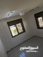  2 شقة 3 غرف نوم حمامين طابق ثاني تشطيب سوبر طابو جاهز للبيع