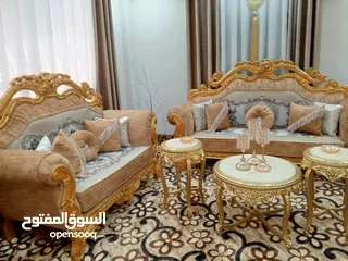  4 طقم كنب ملوكي بحاله جديده جدا